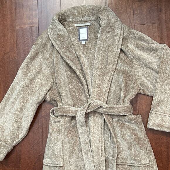 Daniel Buchler Men’s Plush Tan Bathrobe, Size L/XL - Picture 2 of 15